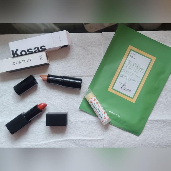 Beauty bundle! - Picture 3 of 3